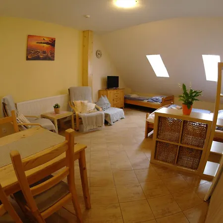 Guest house Hradebni 3*